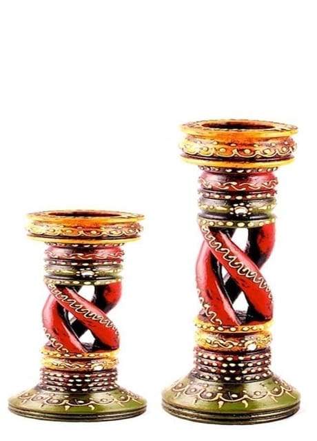 Wooden Spiral Candle Holder set of 2 (4&6 inches) ch19