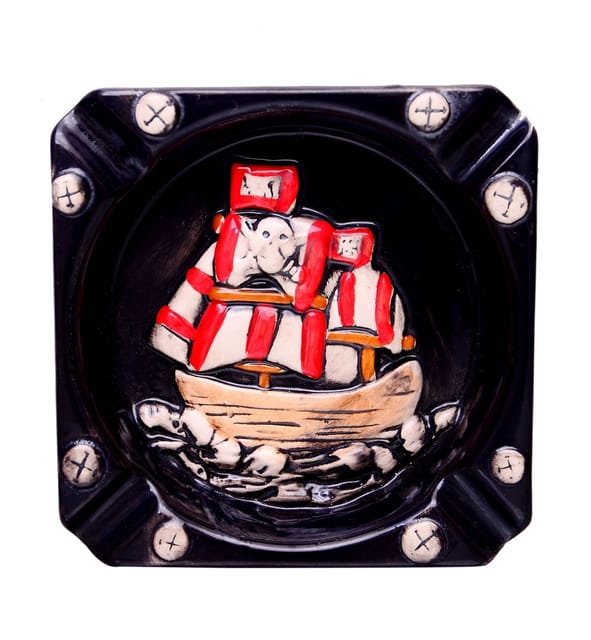 Ceramic Ashtray "Pacific Pirates" (10338)